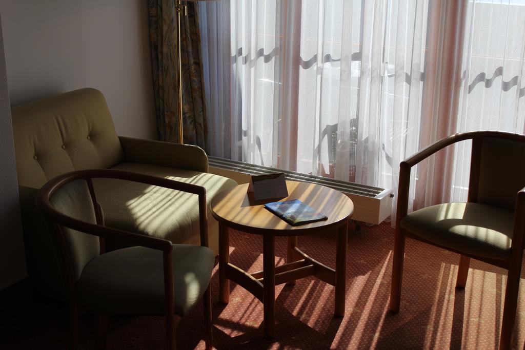 Hotel Seewirt Nonnenhorn Buitenkant foto
