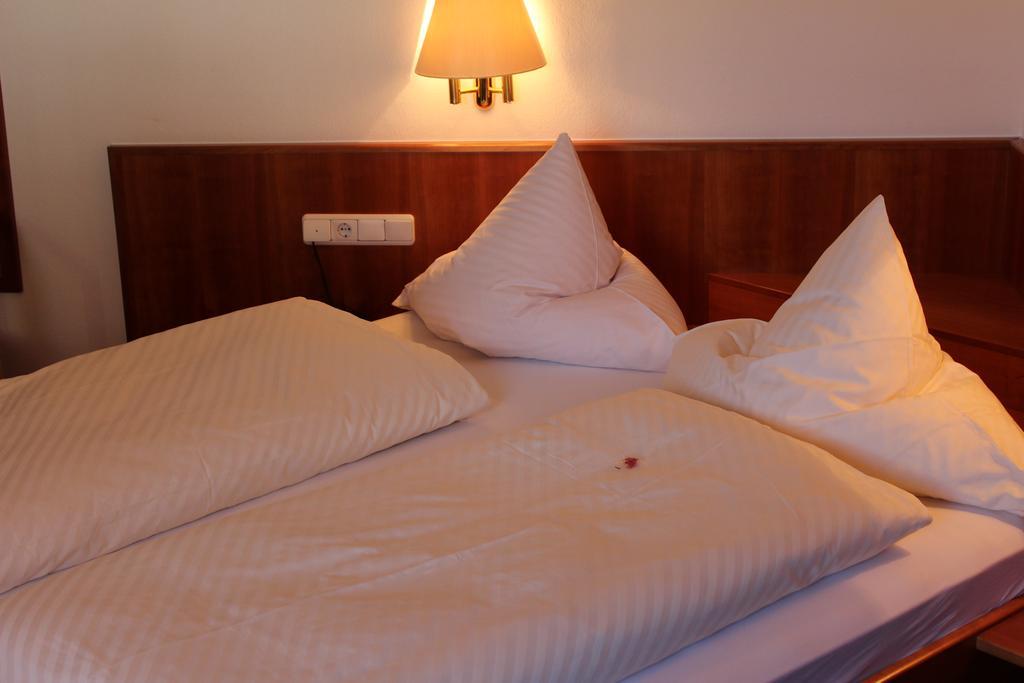 Hotel Seewirt Nonnenhorn Buitenkant foto